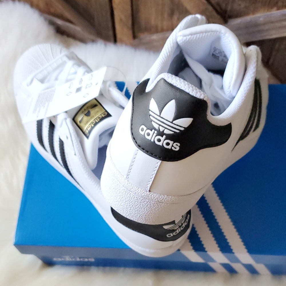 ADIDAS WOMEN'S ORIGINALS SUPERSTAR SHOES - Picture 10 of 12